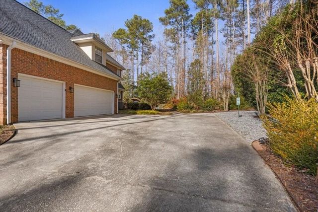 30 Winged Foot Court, Spartanburg, SC 29306