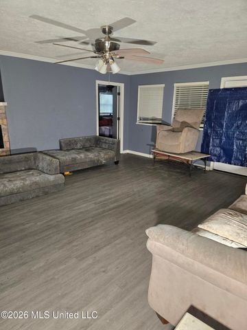 266 Sundown Trail, Jackson, MS 39212