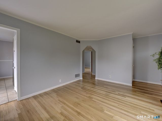38 Porterbrook Avenue, East Hartford, CT 06118