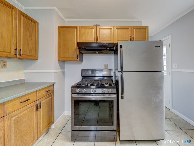 38 Porterbrook Avenue, East Hartford, CT 06118