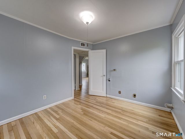 38 Porterbrook Avenue, East Hartford, CT 06118