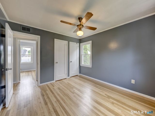 38 Porterbrook Avenue, East Hartford, CT 06118