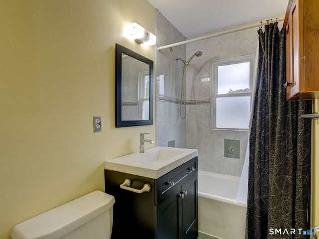 38 Porterbrook Avenue, East Hartford, CT 06118