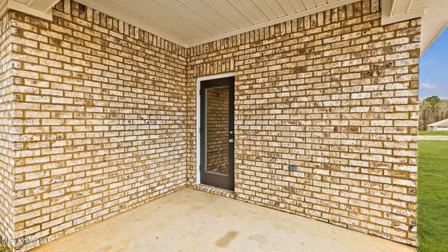 710 Honeysuckle Loop, Canton, MS 39046