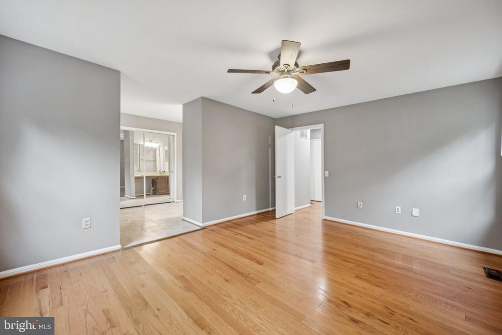 5112 BLACKSMITH CT, Waldorf, MD 20603