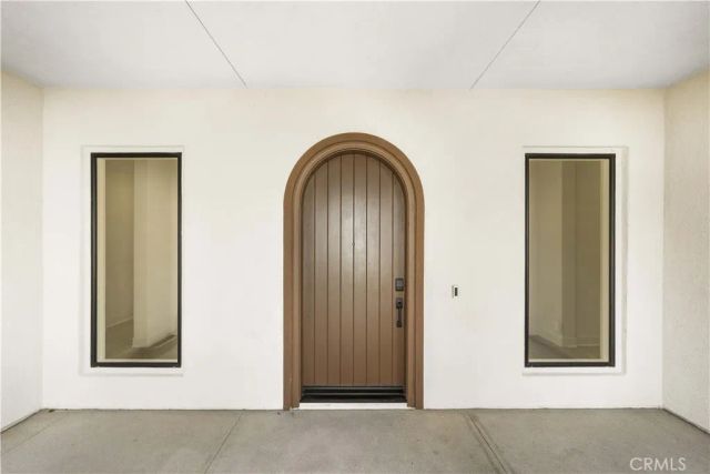 18431 Boulder Blf, Silverado, CA 92676