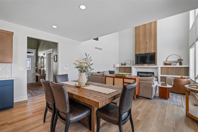 1325 NW Yorktown Drive, Waukee, IA 50263