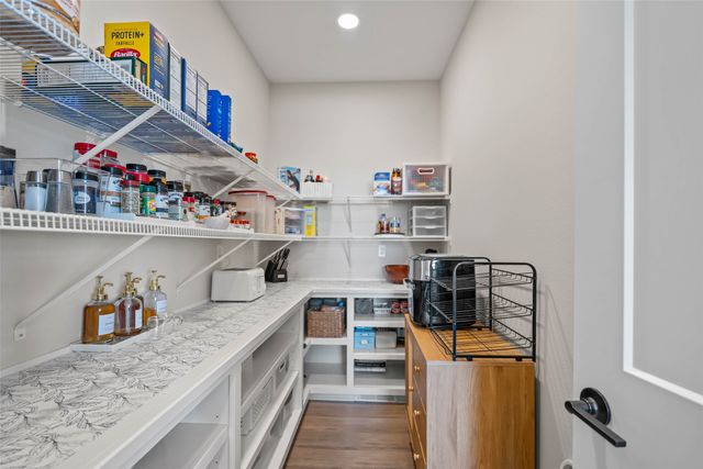 1325 NW Yorktown Drive, Waukee, IA 50263