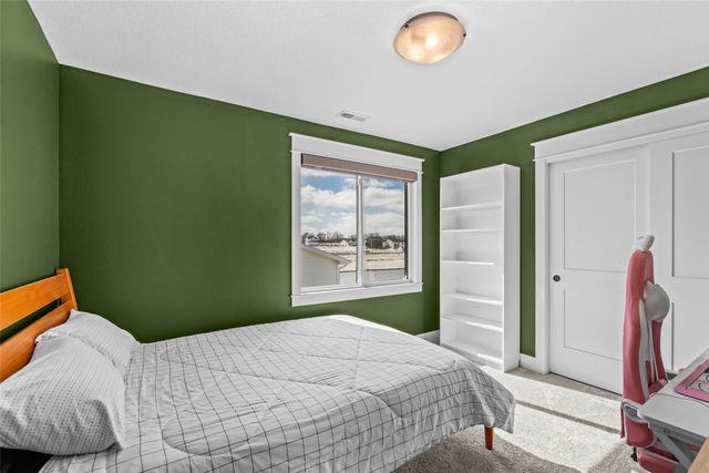 1325 NW Yorktown Drive, Waukee, IA 50263