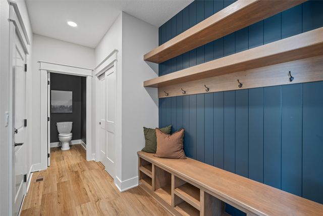 1325 NW Yorktown Drive, Waukee, IA 50263