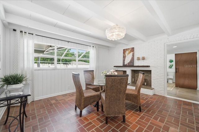 9718 N OREGON AVENUE, Tampa, FL 33612