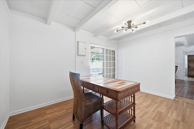 9718 N OREGON AVENUE, Tampa, FL 33612