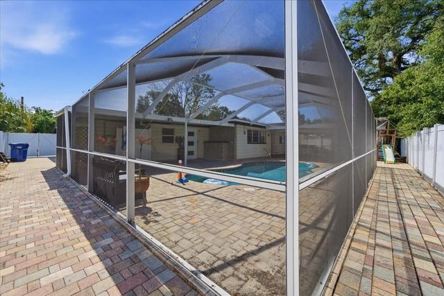 9718 N OREGON AVENUE, Tampa, FL 33612