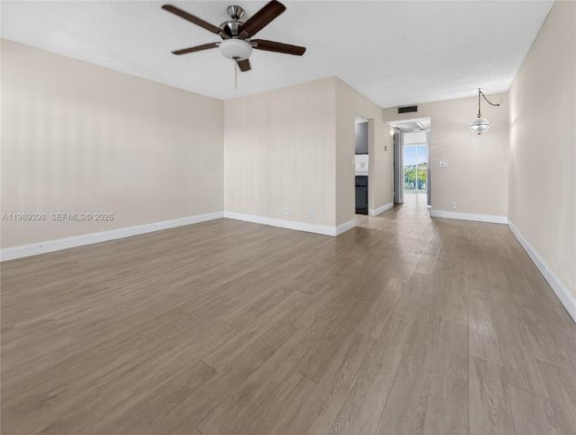 13250 SW 4th Ct 409G, Pembroke Pines, FL 33027