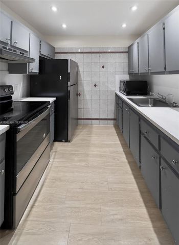 13250 SW 4th Ct 409G, Pembroke Pines, FL 33027