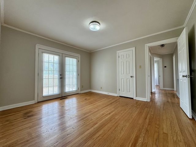 111 Roosevelt Rd, Mcminnville, TN 37110