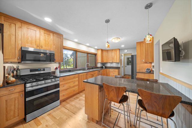 1693 Havenshire Lane, Brighton Twp, MI 48114