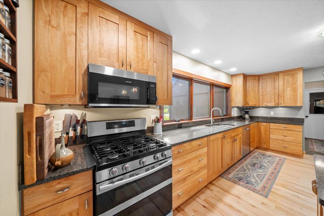 1693 Havenshire Lane, Brighton Twp, MI 48114