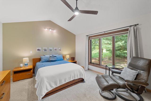 1693 Havenshire Lane, Brighton Twp, MI 48114