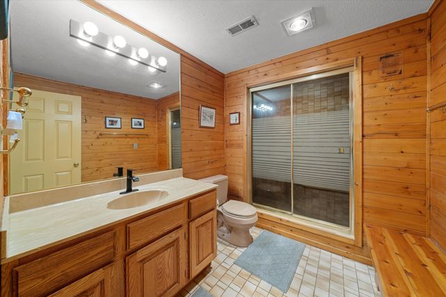 1693 Havenshire Lane, Brighton Twp, MI 48114