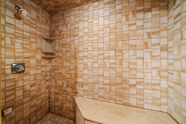 1693 Havenshire Lane, Brighton Twp, MI 48114