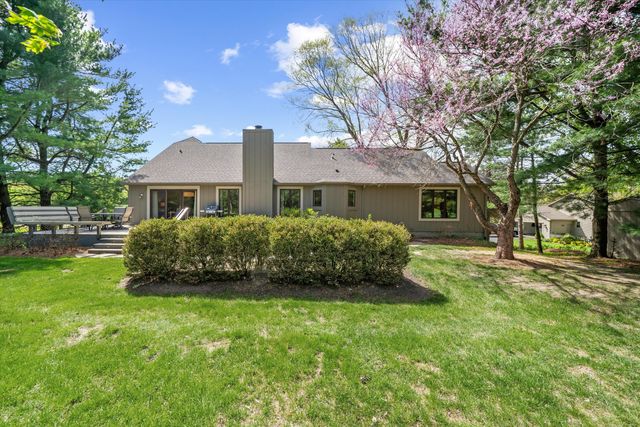 1693 Havenshire Lane, Brighton Twp, MI 48114