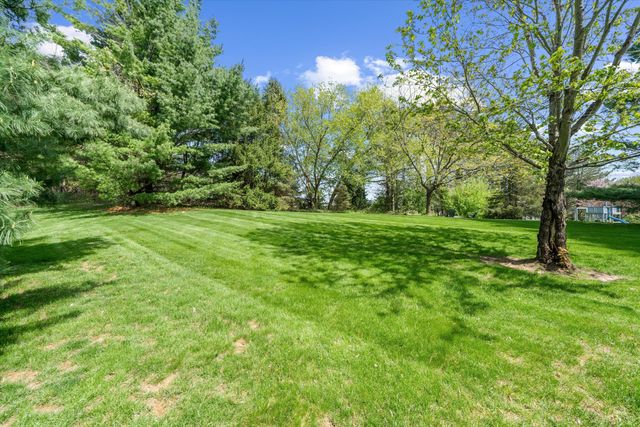 1693 Havenshire Lane, Brighton Twp, MI 48114