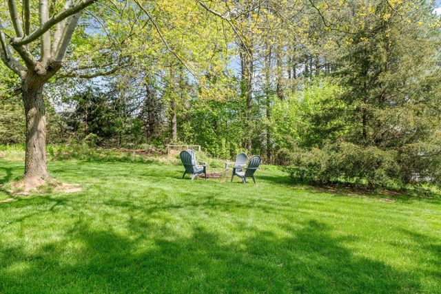 1693 Havenshire Lane, Brighton Twp, MI 48114