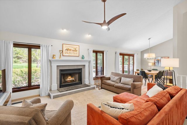 1693 Havenshire Lane, Brighton Twp, MI 48114