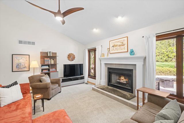 1693 Havenshire Lane, Brighton Twp, MI 48114