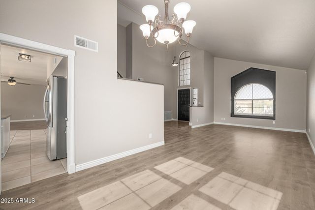 3411 E DESERT TRUMPET Road, Phoenix, AZ 85044