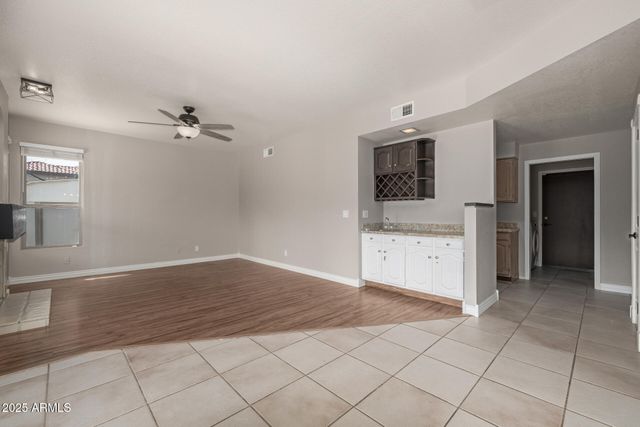 3411 E DESERT TRUMPET Road, Phoenix, AZ 85044