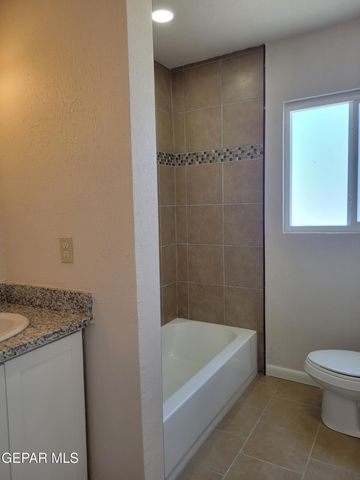 8327 SAGELAND Way, El Paso, TX 79907