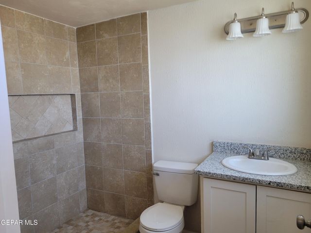 8327 SAGELAND Way, El Paso, TX 79907