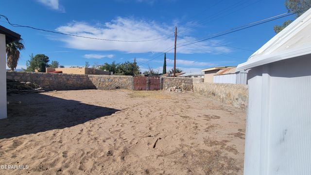 8327 SAGELAND Way, El Paso, TX 79907