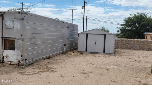 8327 SAGELAND Way, El Paso, TX 79907