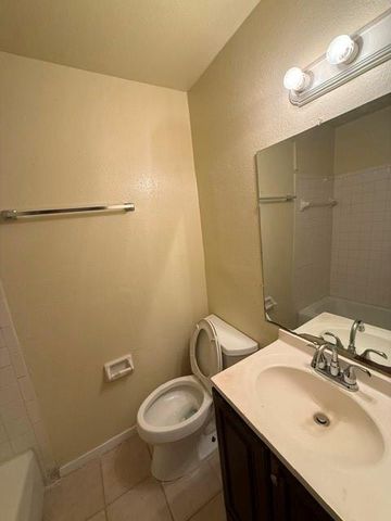 3502 Campbell Street 5, Houston, TX 77026