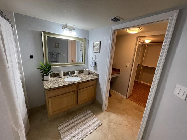 1801 N Flagler Drive 502, West Palm Beach, FL 33407