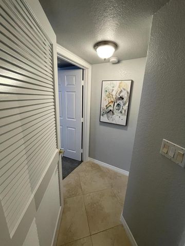 1801 N Flagler Drive 502, West Palm Beach, FL 33407