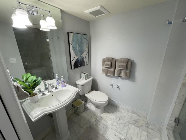 1801 N Flagler Drive 502, West Palm Beach, FL 33407