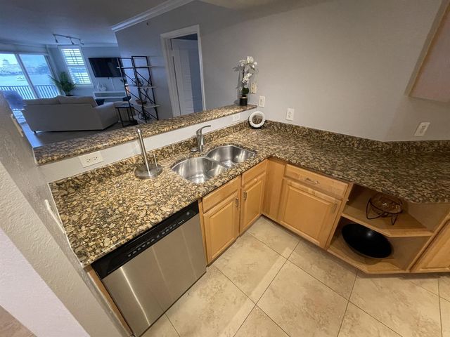 1801 N Flagler Drive 502, West Palm Beach, FL 33407