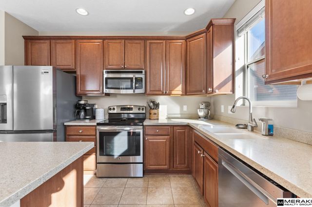 18911 Josephine Street, Omaha, NE 68136