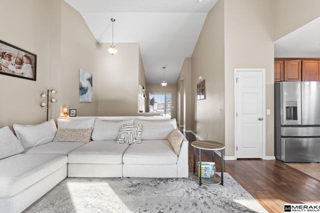 18911 Josephine Street, Omaha, NE 68136