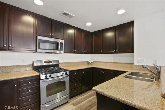 12346 Hollyhock Drive 2, Rancho Cucamonga, CA 91739