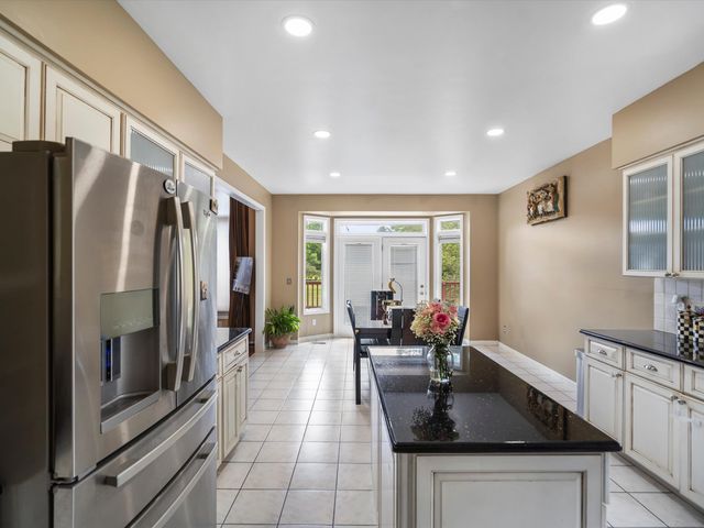 42328 Sheridan Court, Clinton Township, MI 48038