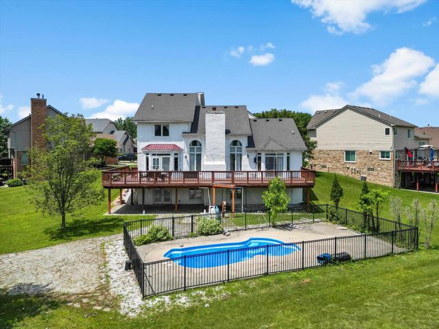 42328 Sheridan Court, Clinton Township, MI 48038