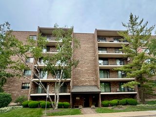 555 Graceland Avenue 505, Des Plaines, IL 60016