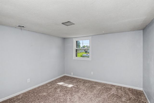 1017 Giddings Street, Kelley, IA 50134