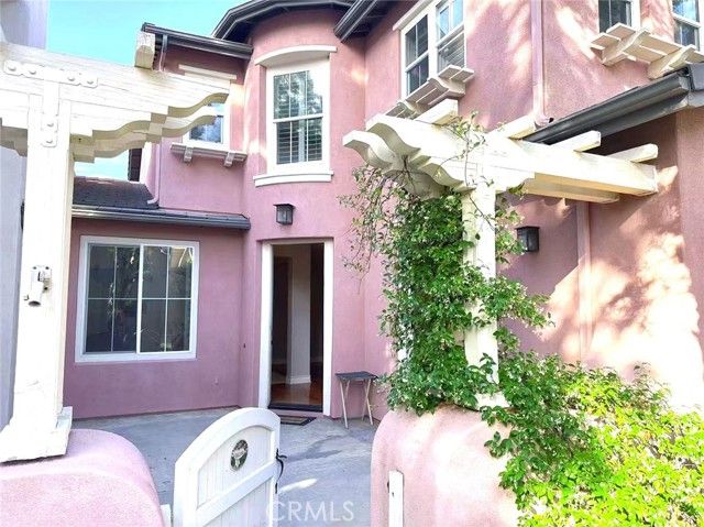 16 Ellistone, Irvine, CA 92602