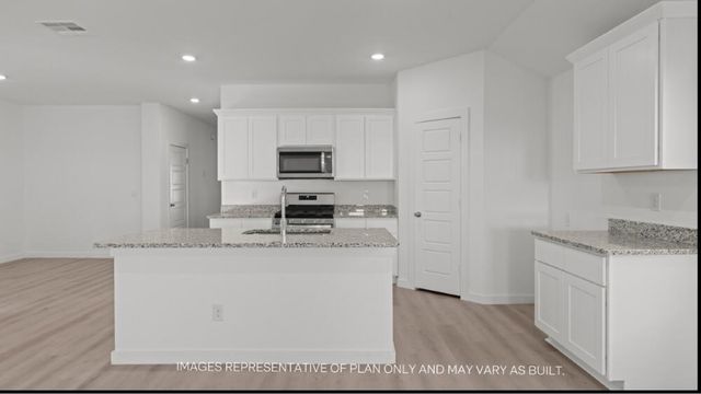 220 18th Street, Wolfforth, TX 79382